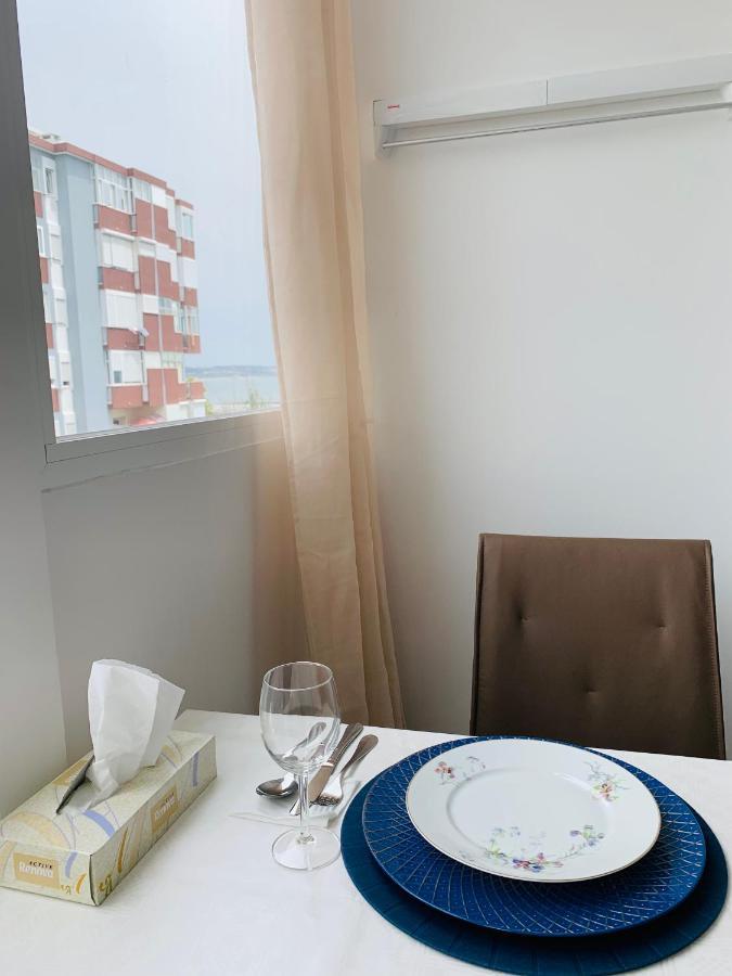 Paço de Arcos The Apartment Near The Beach In Oeiras מראה חיצוני תמונה